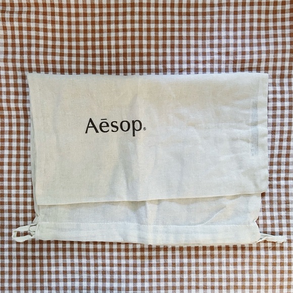 Aesop White Cotton Pouch - Picture 1 of 1